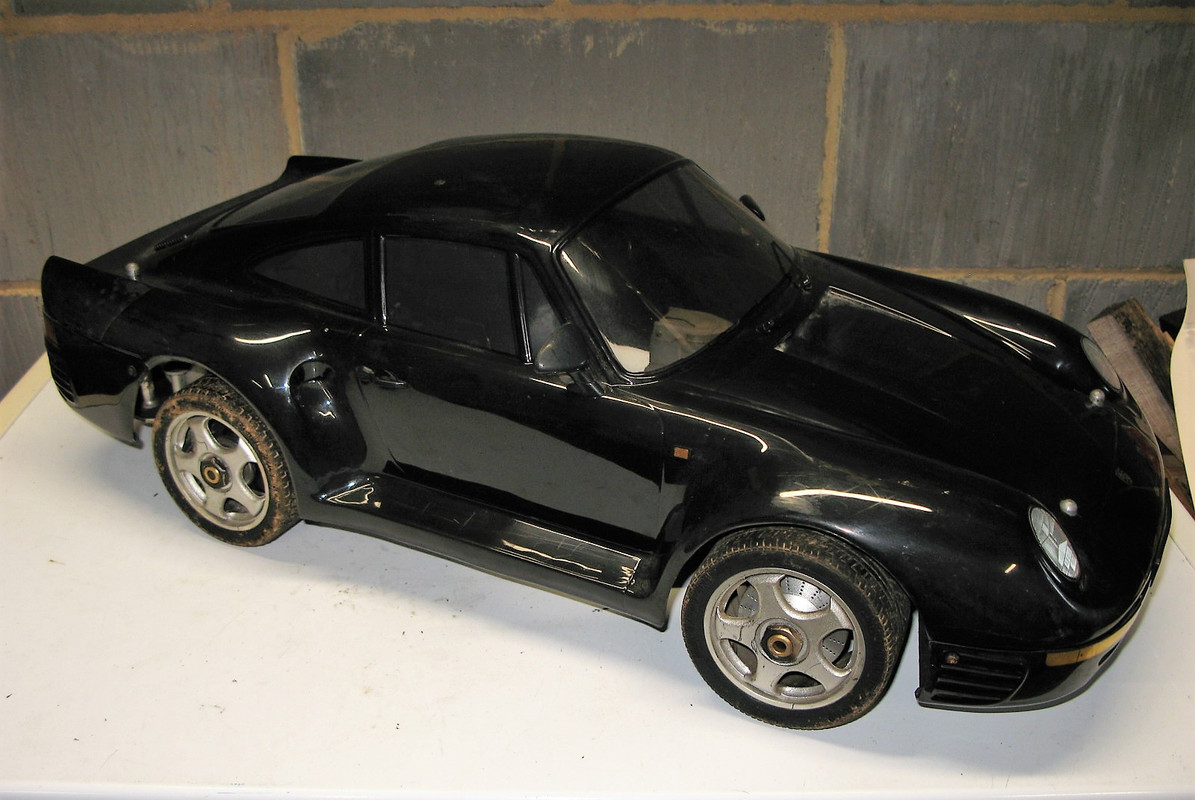 モーターボックス　ポルシェ　959 MOTOR BOX 1986 Porsche 959 Black 1/18 PORSCHE 959 (SILVER) 1986