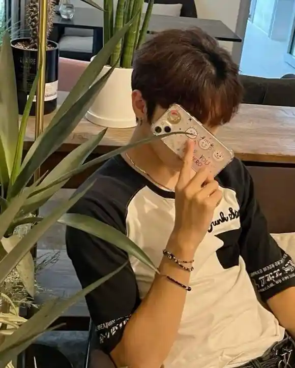 1e48c0a1f0ae3a8dd1323d40e1e5fc48_copy_580x724