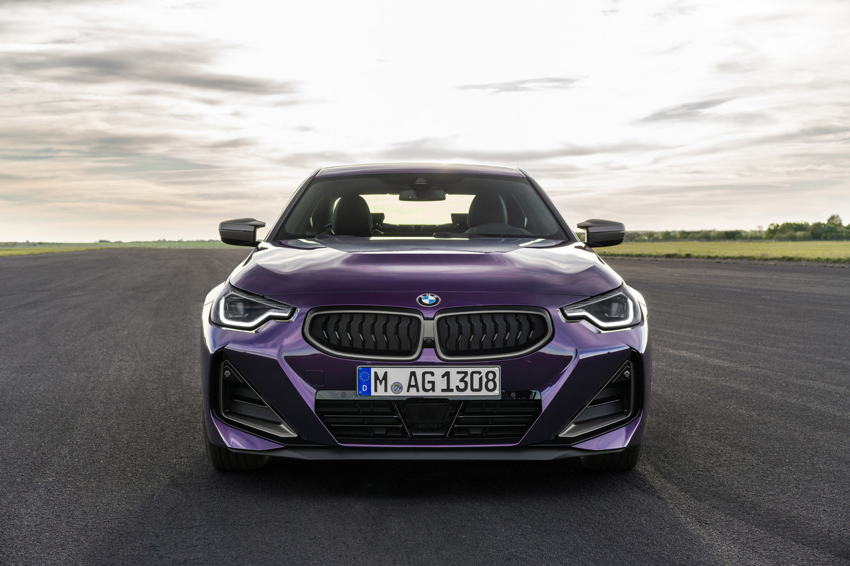 BMWM240i(10)