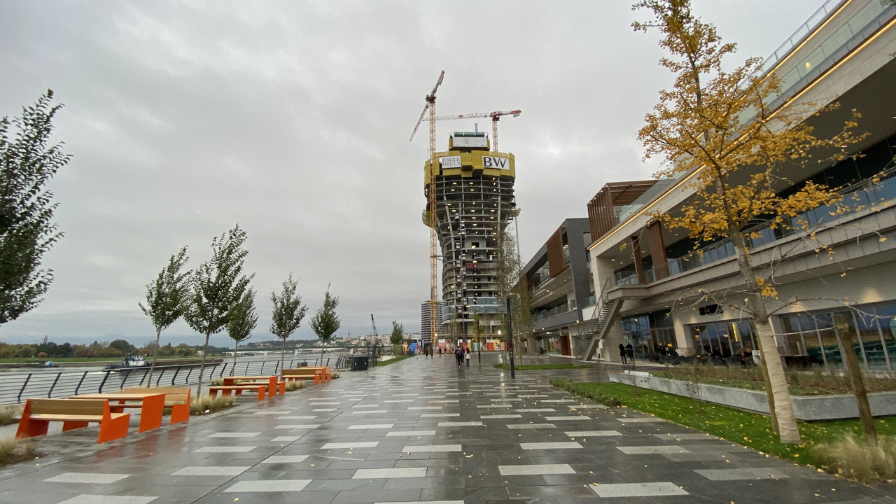 53E39781-D8D7-423C-A295-2E12FAD271AD