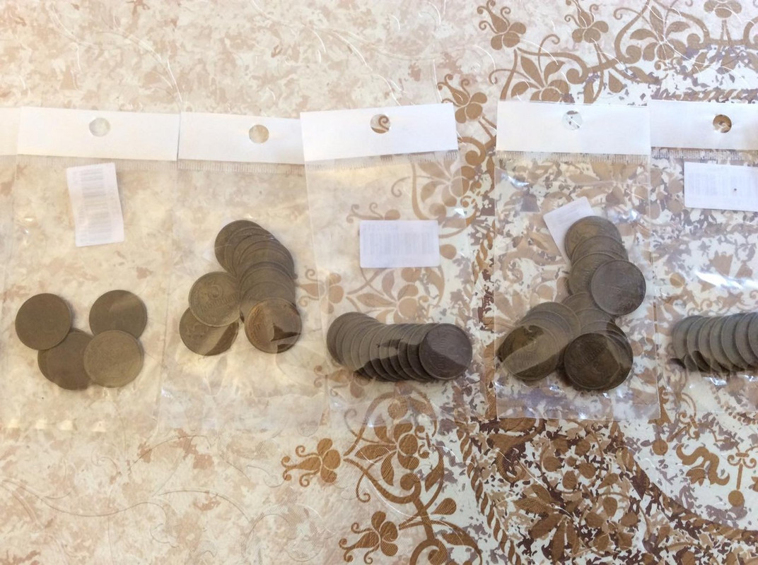 AACEB6E4-E5A6-47CC-B754-862F81BE43DF