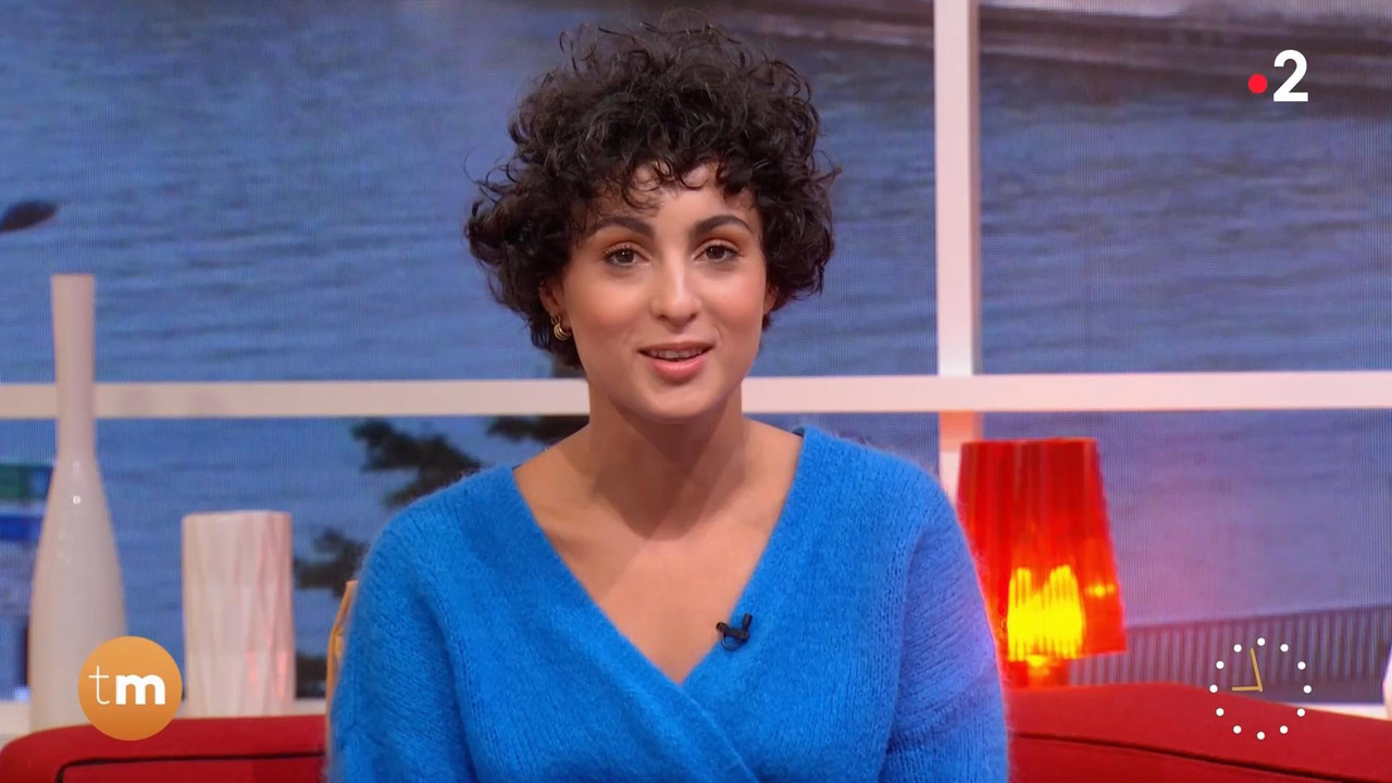 08.25 - 05.30.00 - Télématin. «Télématin» et la matinale de France in..._001.ts_snapshot_01.03.50_[2