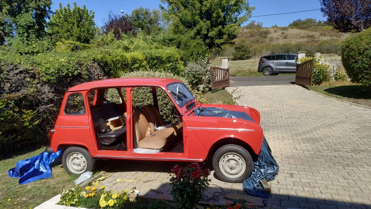 FF16A8D8-8A08-4BF7-AF85-79018BD08498