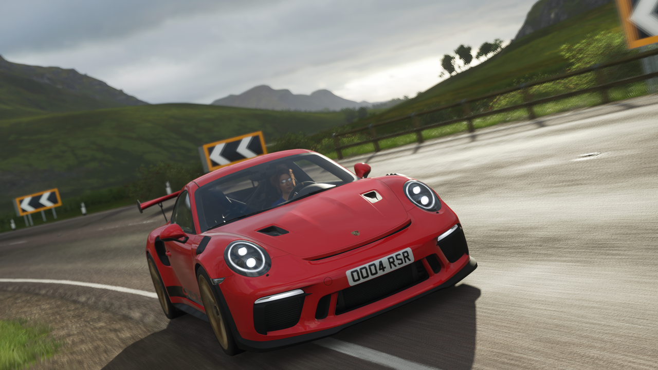 FH4-Porsche-911-GT3-RS-12.png