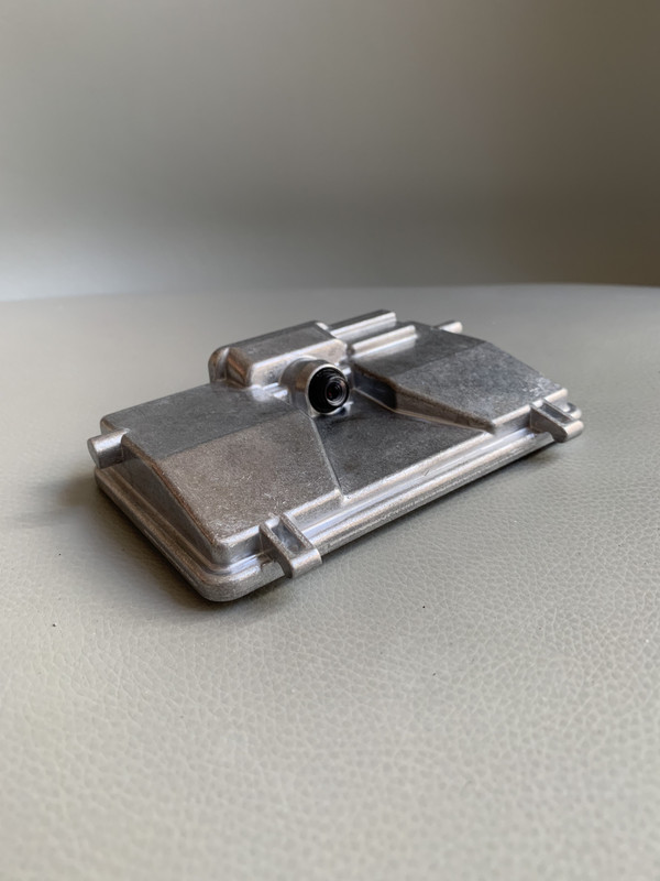 30A3FCF1-2C12-4C09-B995-107DDA2FA5AC