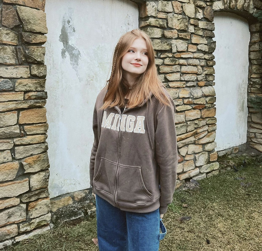 7385EBC6-2483-449E-B108-5D81309E61BA