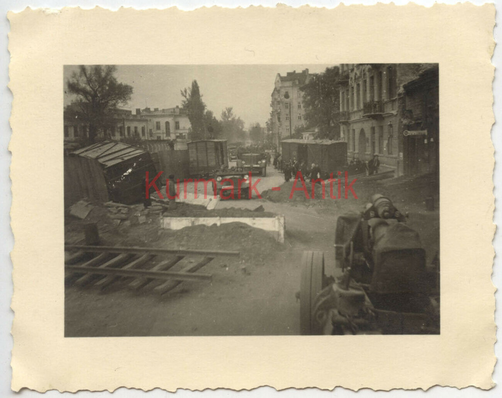 Foto Wehrmacht Art. Reg.49 Polen Feldzug Warschau Mokotów Eisenb