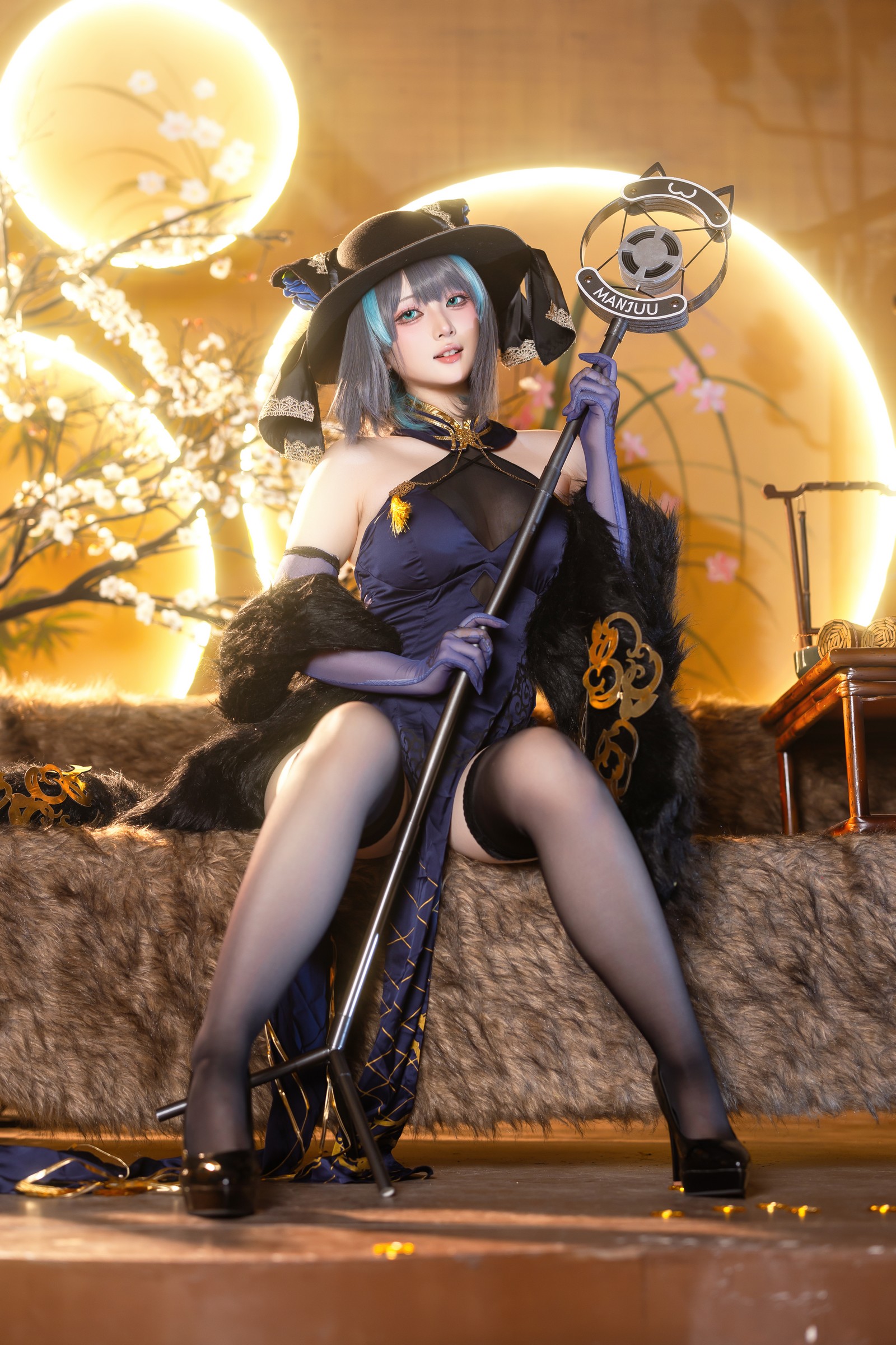 屿鱼 Yuyu 金装猫猫头 原创 Cosplay 写真集（60P｜747MB）插图3