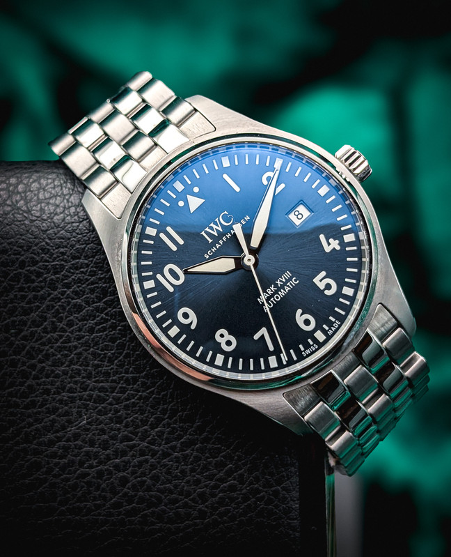 PXL 20251116 233224602 (1)