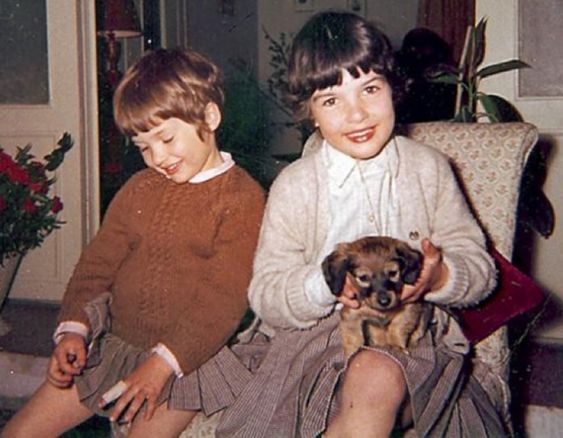  Christiane Amanpour on the right with her sister and puppy