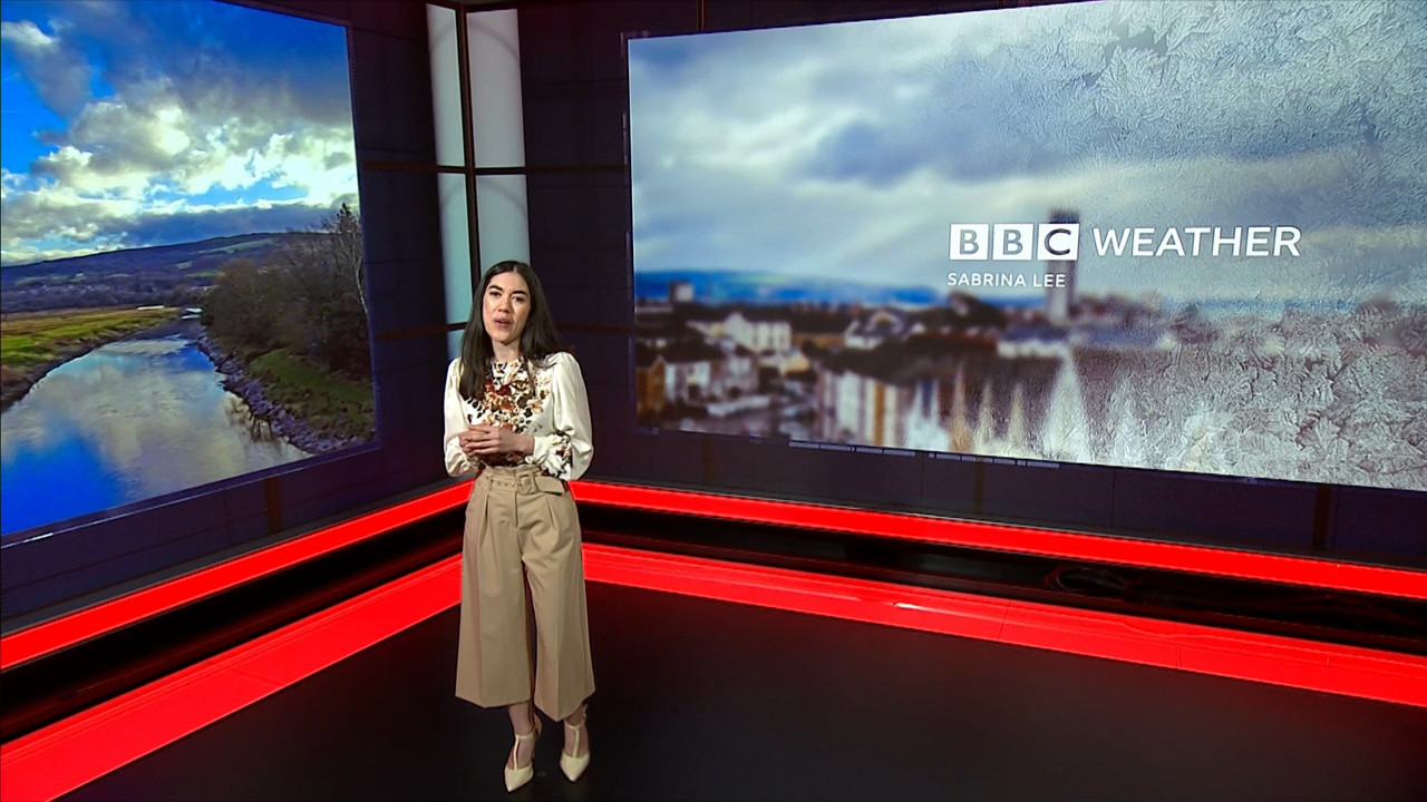 02.08 - 13.30.00 - BBC Wales Today. News and weather from BBC Wales. ....ts_snapshot_18.55.402