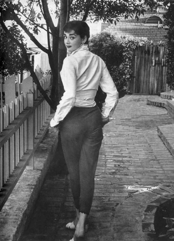 AudreyHepburn_mc37