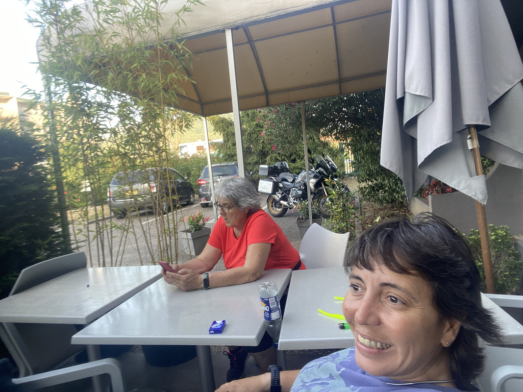 87E4C2EE-5498-41A3-BAFC-779DDF2BBEF0