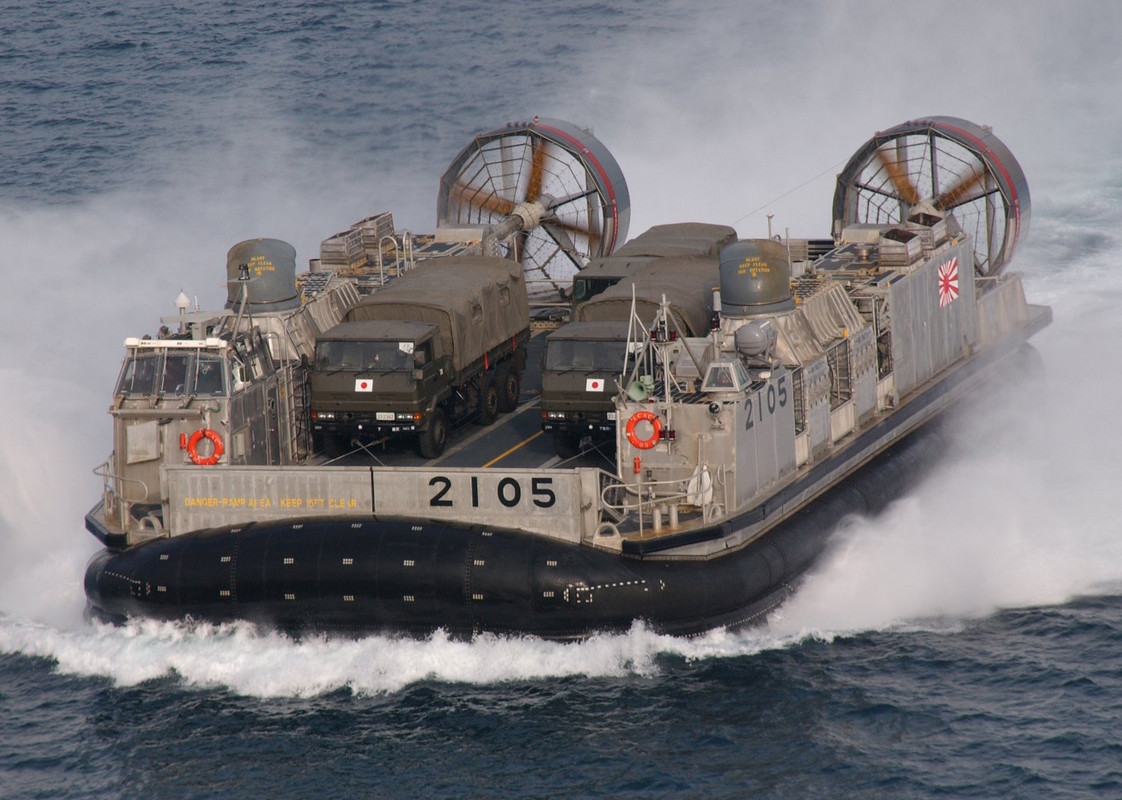 lcac_01l