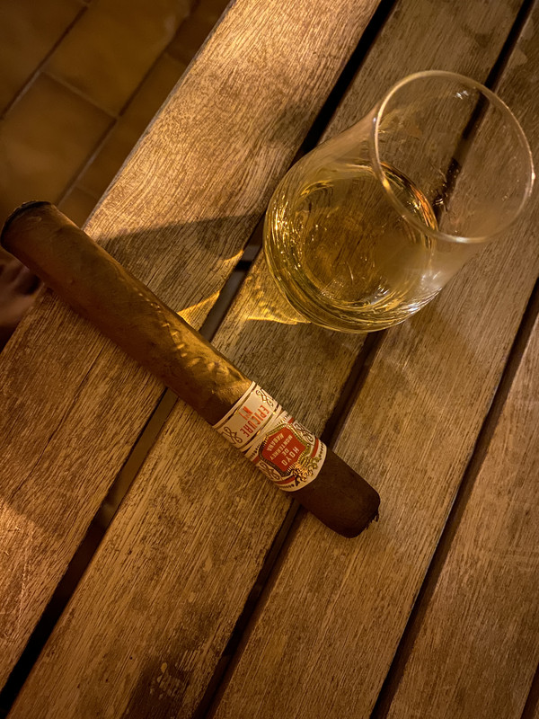 7C585CA0-9933-4794-BD92-24730E04634A