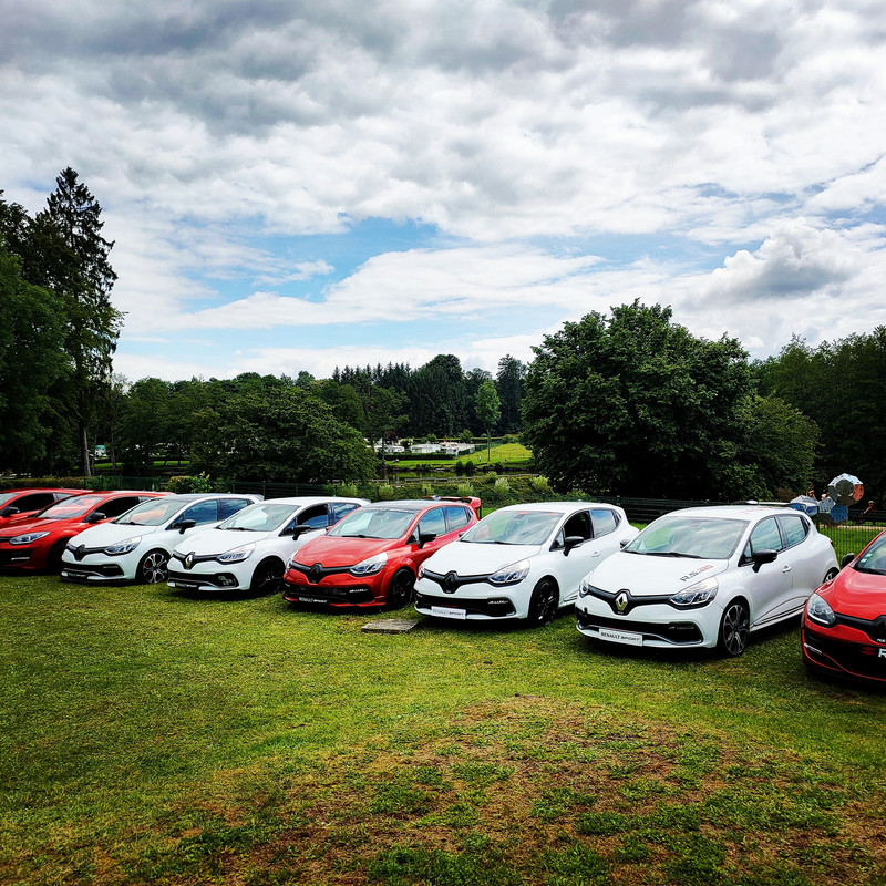 35C5FECE-15D1-469A-9EB7-45618F5D1E21