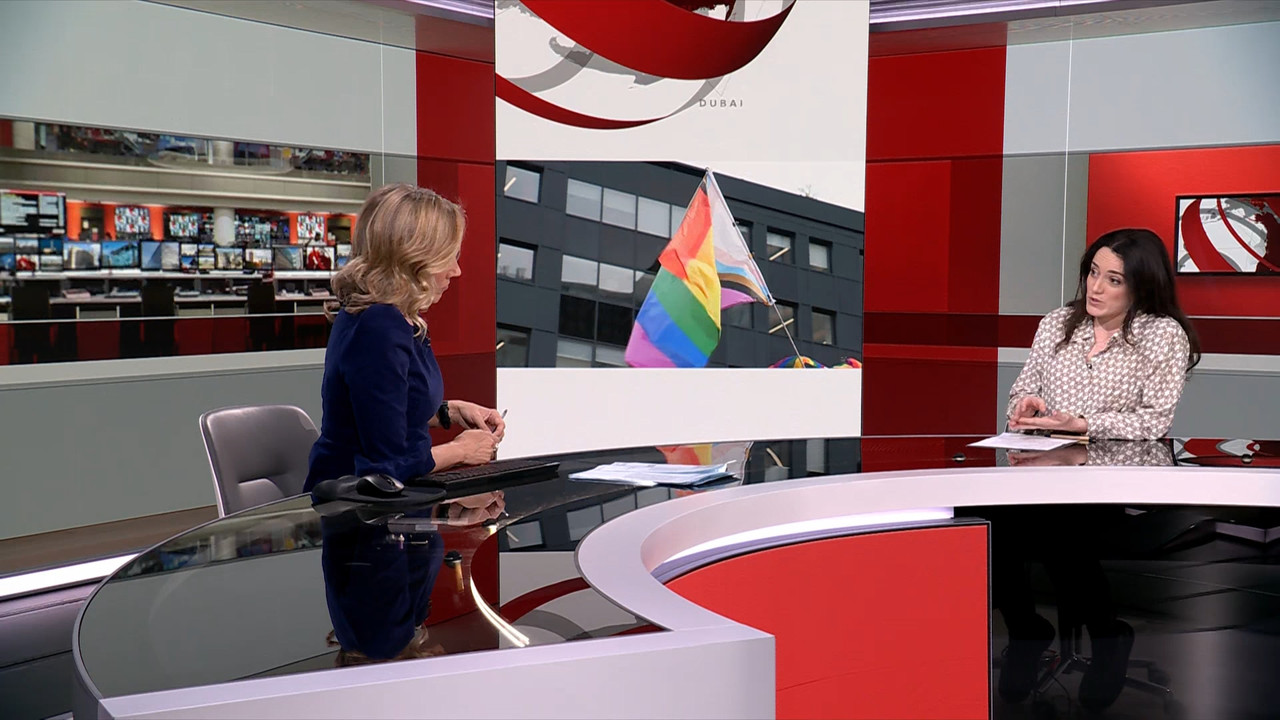 BBC News and Weather_20230117_22002230.ts_snapshot_10.44.493