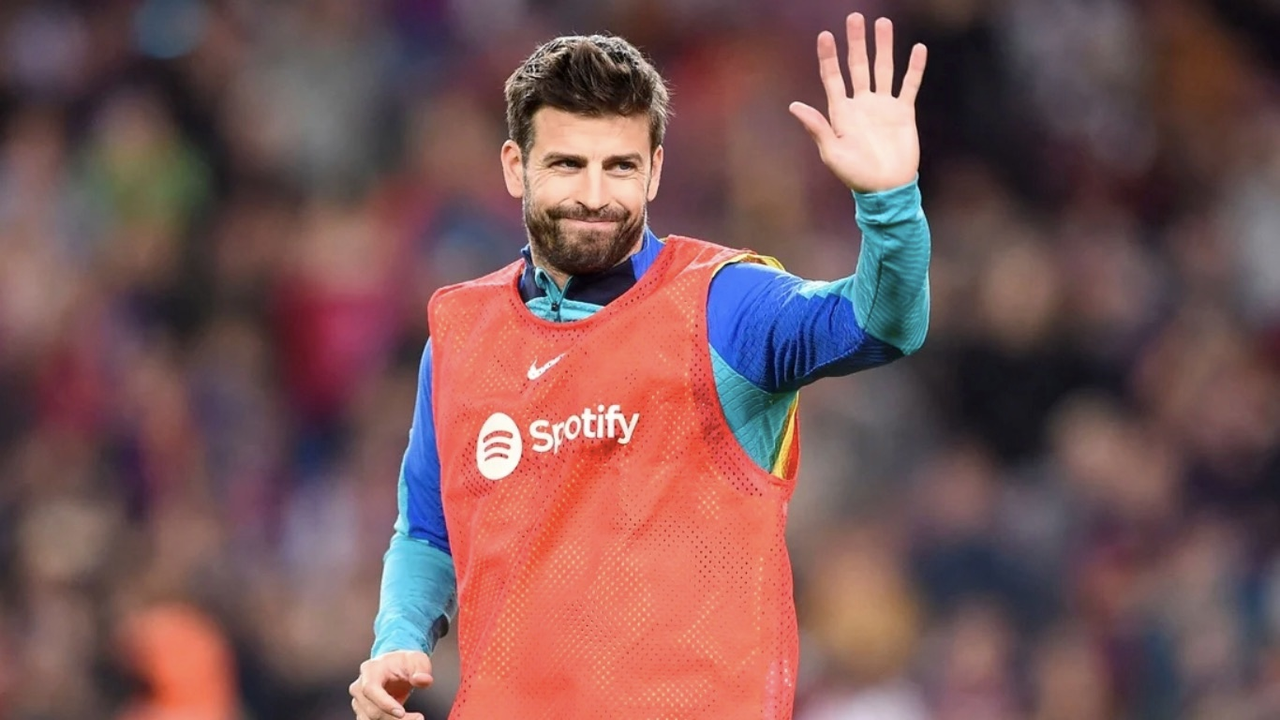 Gerard Piqué se despide del fútbol en el encuentro Barcelona vs Almeria