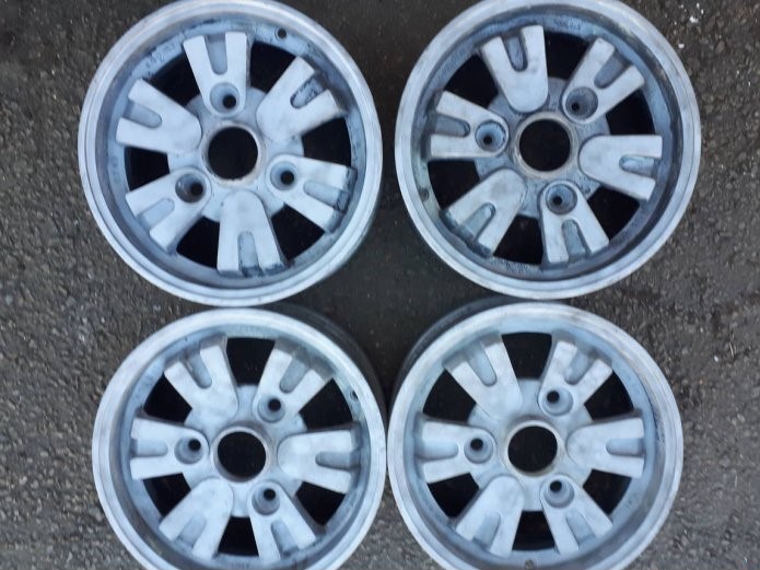 448711952-jantes-pour-r4-r5-ou-assimile (2)