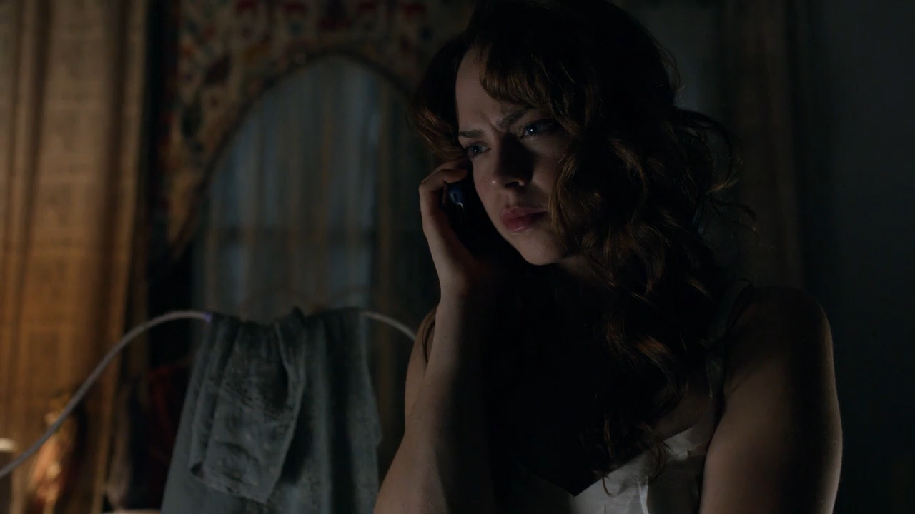 Curse of Chucky 2013 Unrated BluRay [Hindi + English] 480p 720p ESub Screenshot