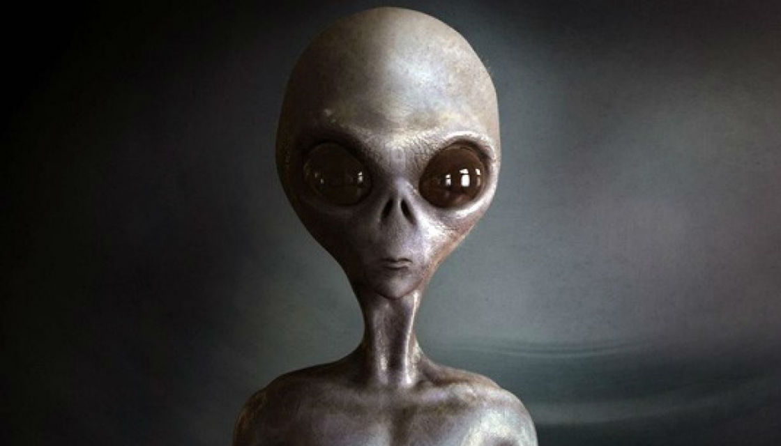 Ilustrasi Alien