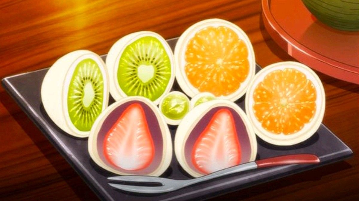 Mochis with fruits in the middle, strawberry, kiwis and clementines