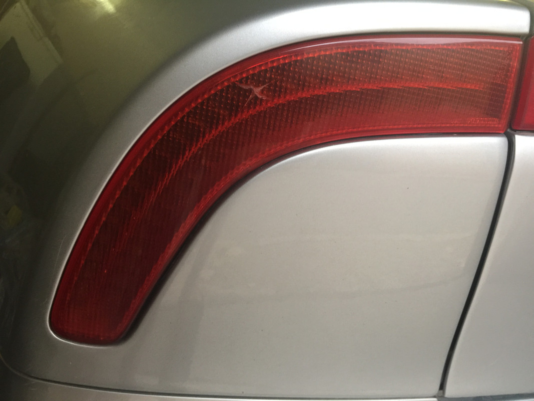 FCB10E21-3105-46AE-BC20-87223BF92581