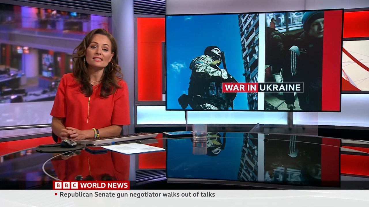 06.17 - 06.00.00 - BBC World News. World News Today is a comprehensiv....ts_snapshot_02.55_[2022.06.