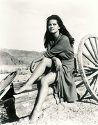 claudia-cardinale-mg35
