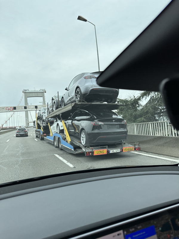 0B4FD1D1-4708-4477-ABBB-3DAAE628EAF3