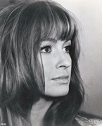 suzy-kendall-b02