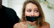 Sarah-Alexandra-Marks-Escape-2023