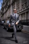 https://i.postimg.cc/s12yTr1X/B25-DC-London.jpg