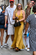 Florence-Pugh-Pokies-Yellow-Dress-Venice151