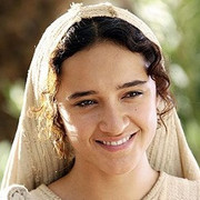 Keisha-Castle-Hughes-250.jpg