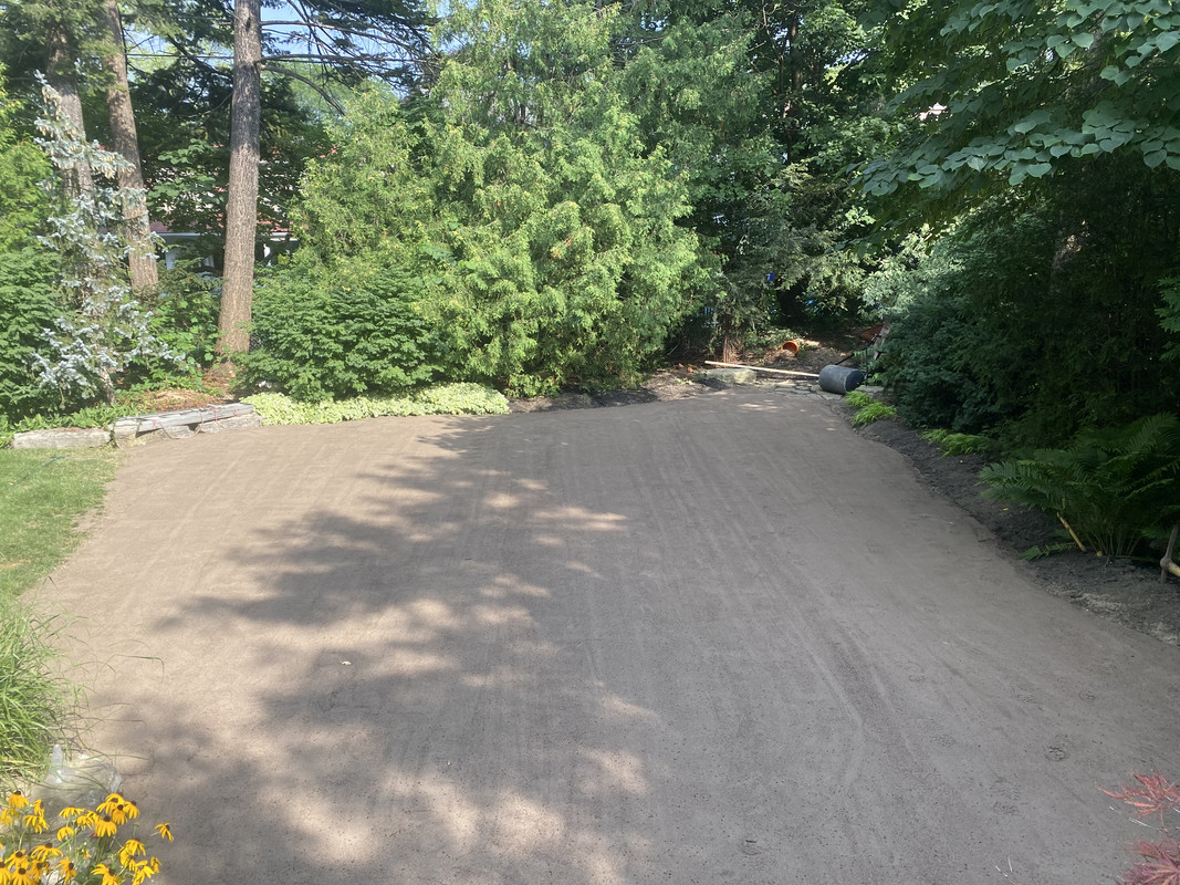 B4FFC527-2F8E-454B-9843-200D04021F43