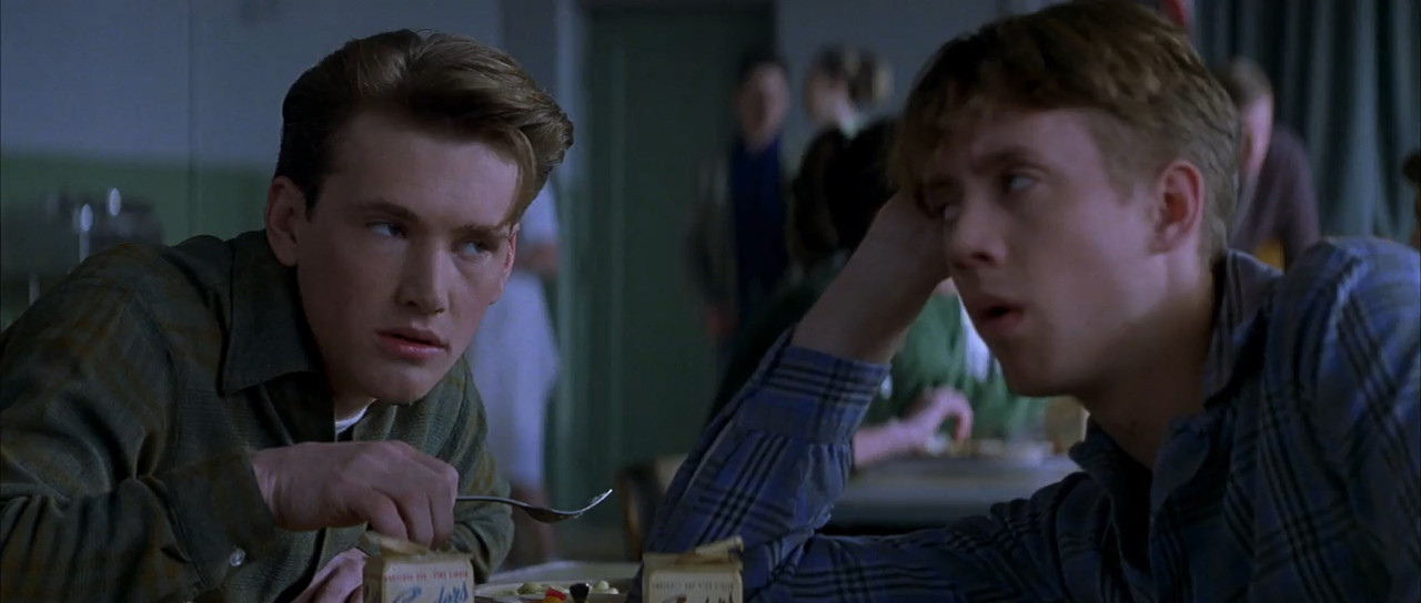 October Sky 1999 BluRay [Hindi + English] 480p 720p ESub Screenshot