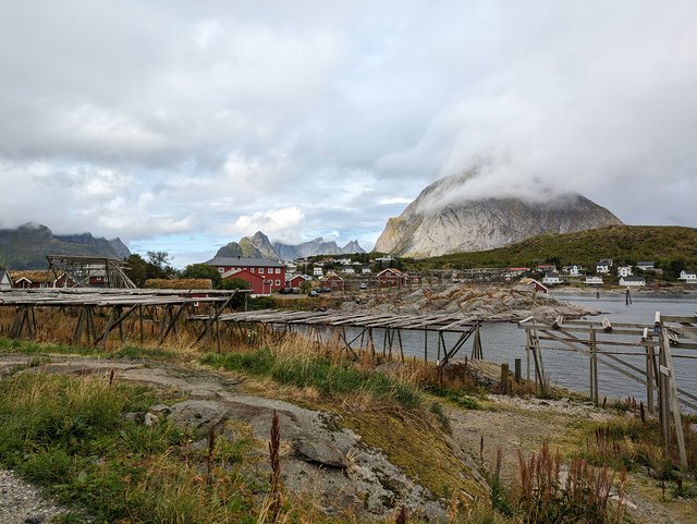 DÍA 8 – LOFOTEN: RAMBERG-KVALVIKA BEACH-HAMNØY-REINE-Subida al REINEBRINGEN - 12 días por Noruega: Bergen - Tromsø - Islas Lofoten - Oslo (23)