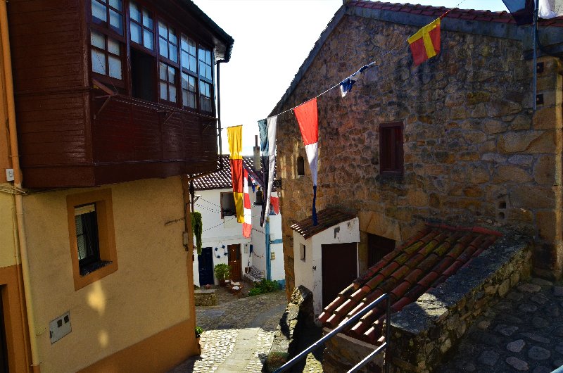 LASTRES-1-9-2017-ASTURIAS - LOS PUEBLOS MÁS BONITOS DE ESPAÑA (LISTA OFICIAL)-2010/2023 (34)