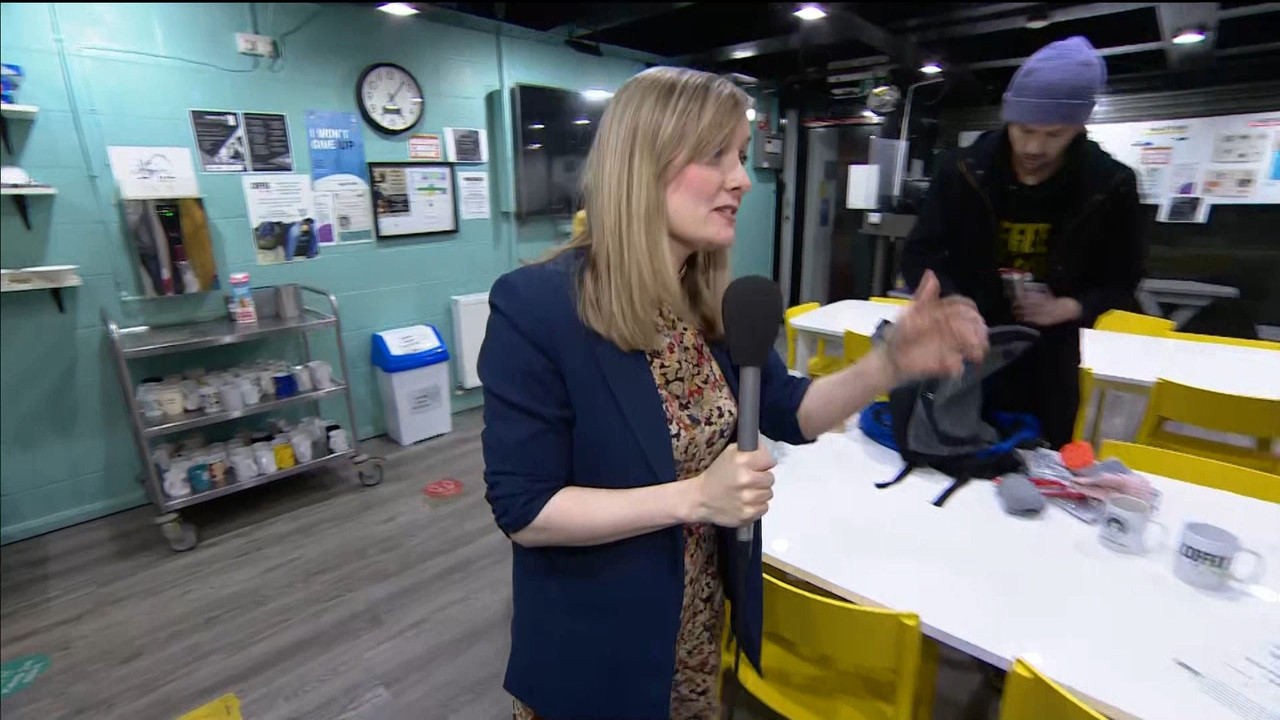 12.08 - 18.00.00 - ITV News Granada Reports. All the latest news, spo....ts_snapshot_18.48.511