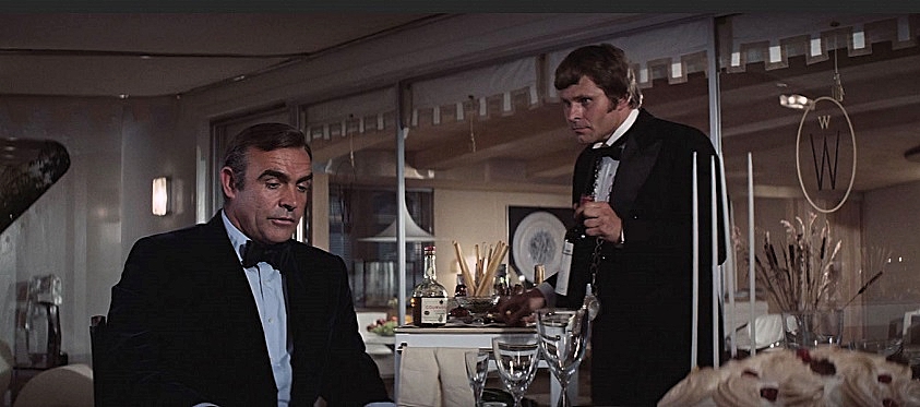 BRUCE-GLOVER-SEAN-CONNERY-FOTOR.jpg