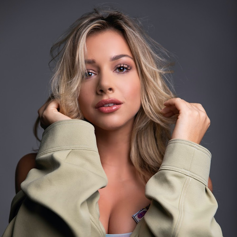 24667248-EC1A-4DB6-8F02-A89484803DF8