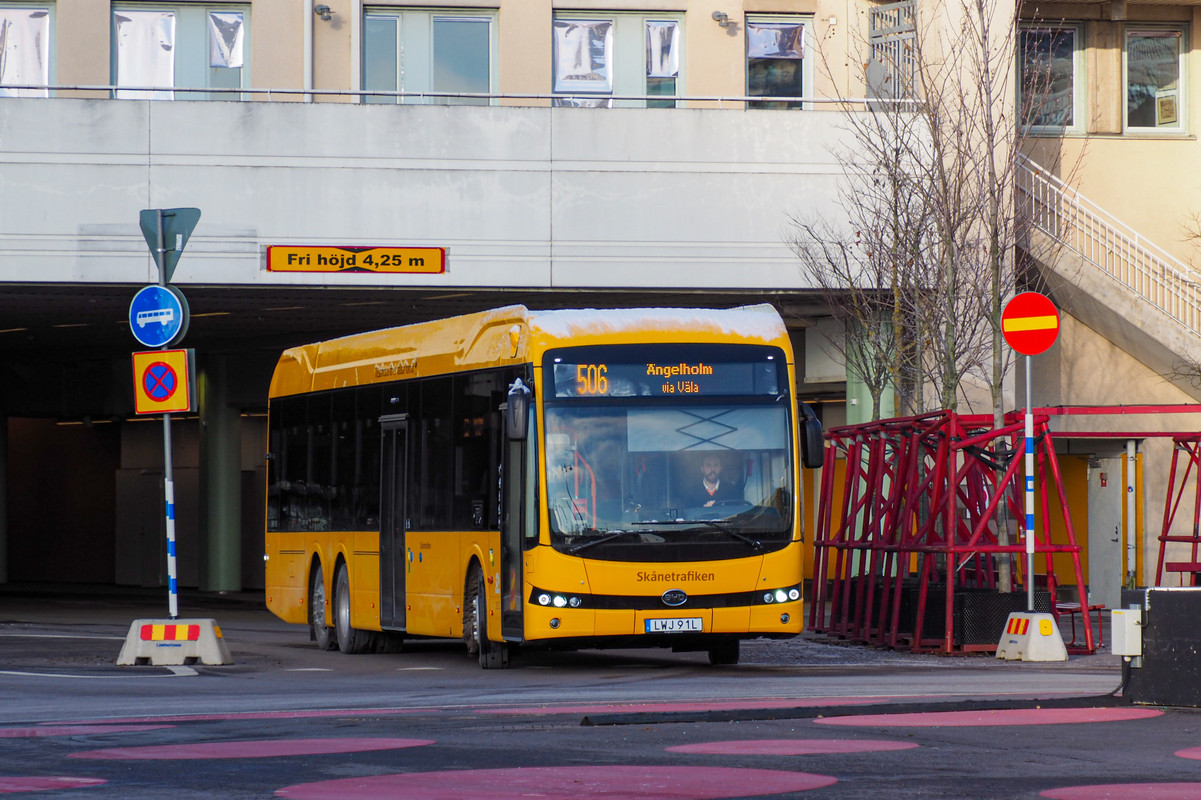 A9849222-5491-46B8-997F-205C710D4D36