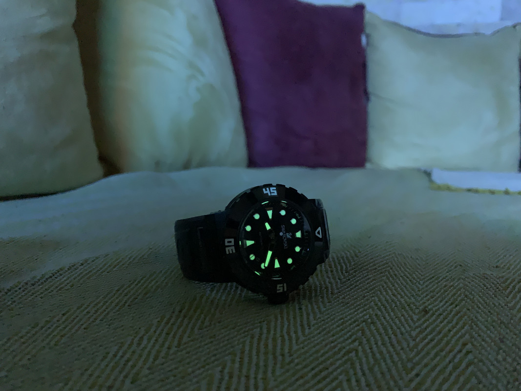 D9528F01-7B80-44FE-99BB-BAFC6AC12E73