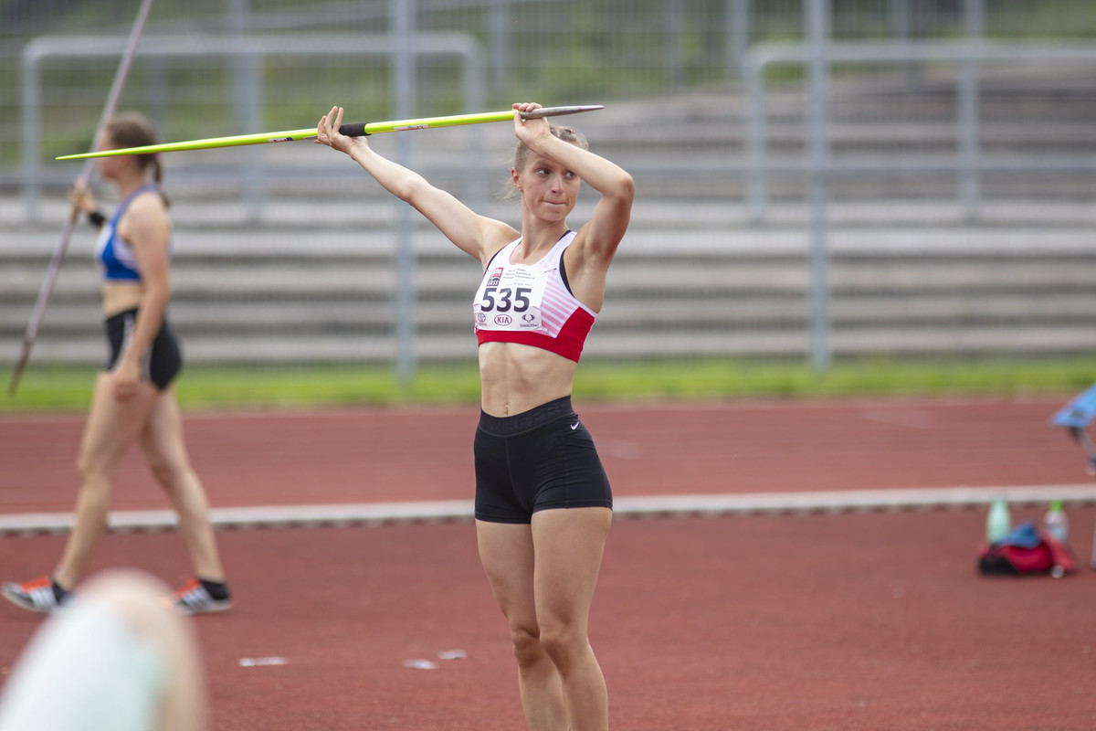 tightshorts_track74b