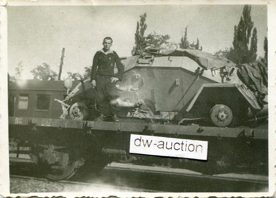 Panzer Aufkl. Abt. 23 , zerstörter Panzerspähwag