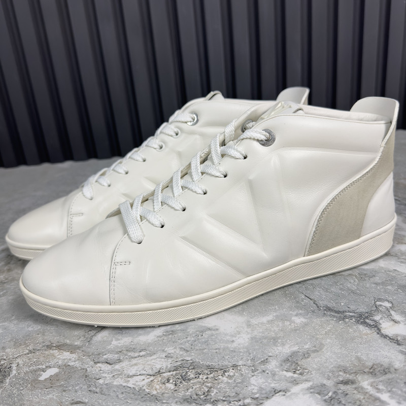 Louis Vuitton Fuselage High Sneakers White SZ 5 LV / US 7 Louis Vuitton Fuselage High Sneakers White SZ | Mercari main image 3