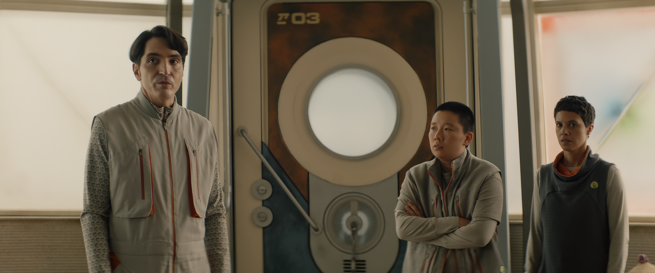 Murderbot.S01E05.Rogue.War.Tracker.Infinite.2160p.10bit.ATVP.WEB-DL.DDP5.1.HEVC-Vyndros.mkv_snapshot