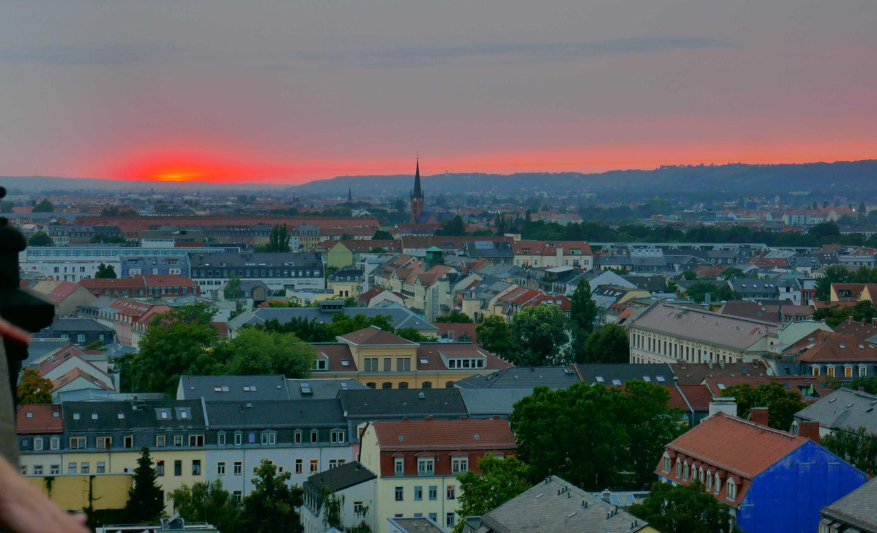 Bild: https://i.postimg.cc/s24zCQYk/P1300011.jpg
