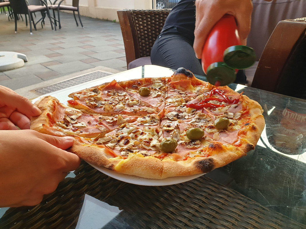 41E7FD00-2510-44A5-9E8B-97E27B048EB8